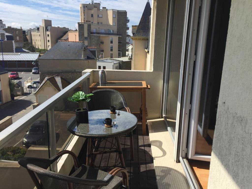 Appartement Les Pieds Dans L'Eau - Residence Sur La Plage 생말로 외부 사진